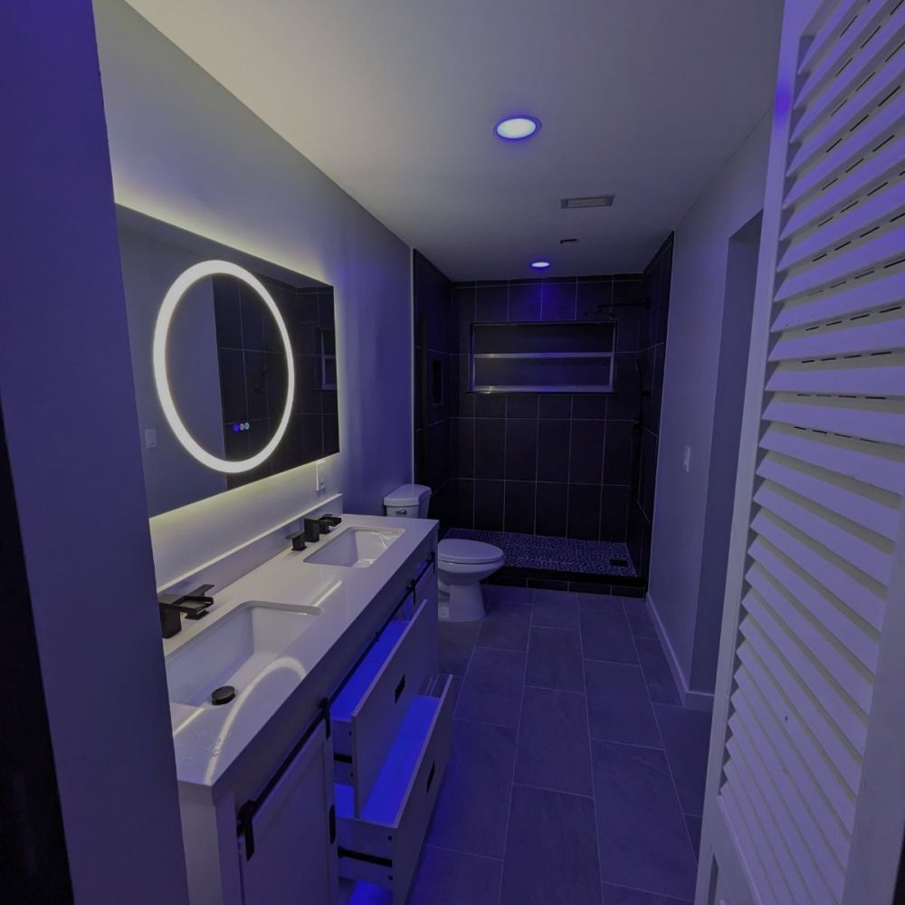 Modern Bathroom